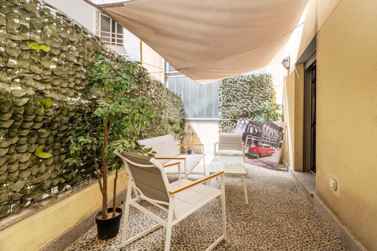 Luxury In Barrio Palacio Apartment