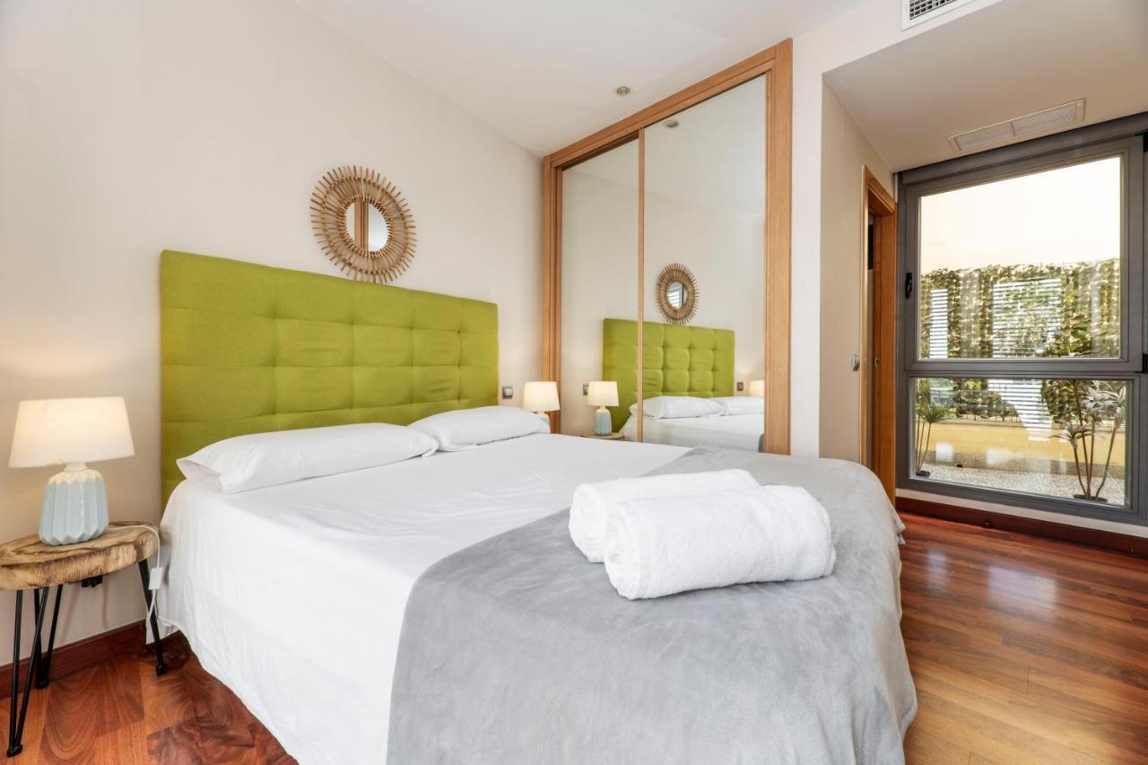 Luxury In Barrio Palacio Apartment *